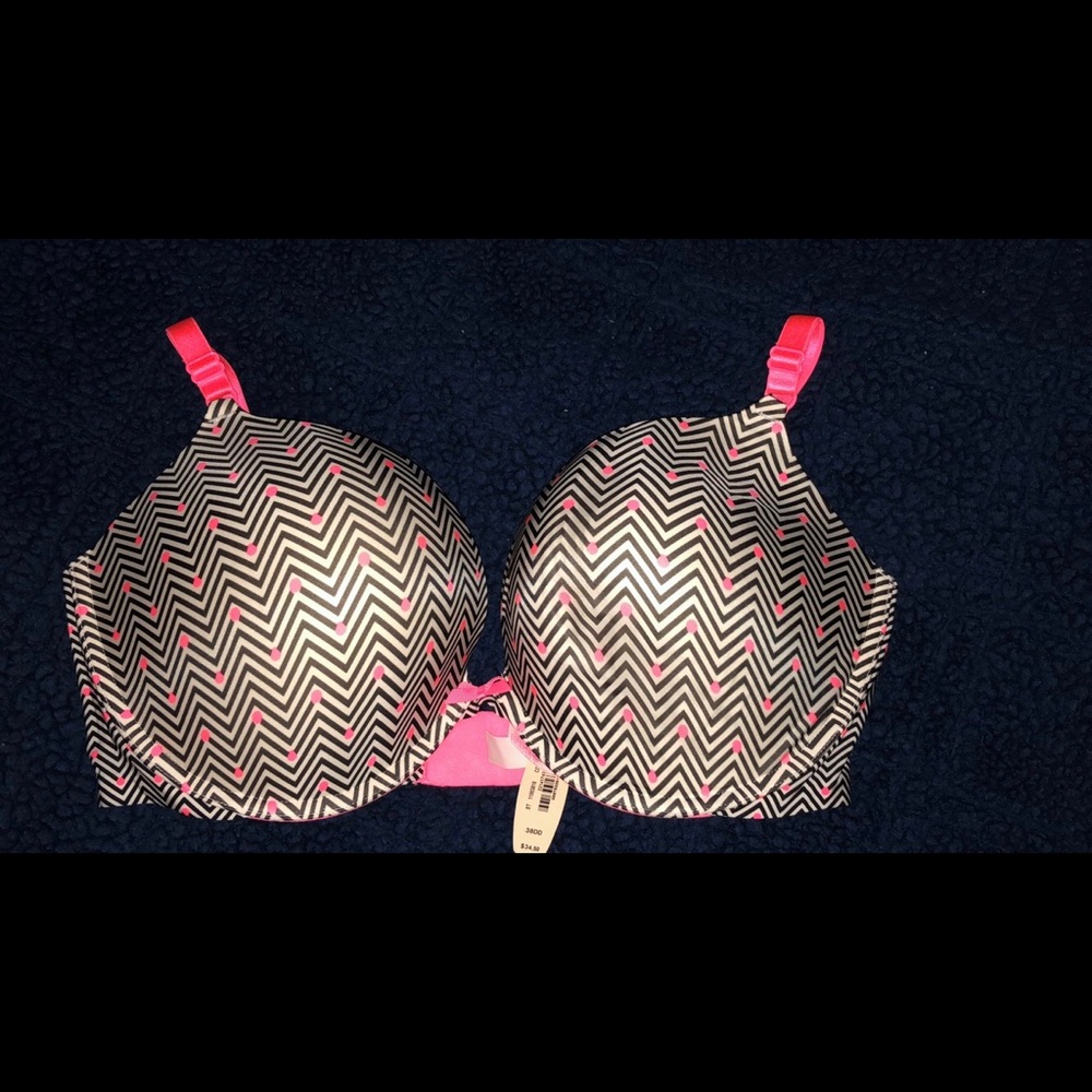 Pink by Victoria’s Secret bra